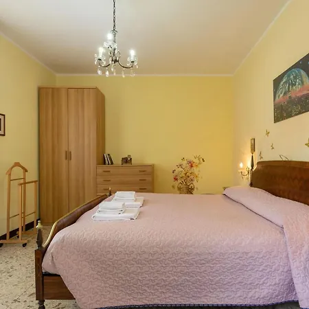 Sweet Honey By Halldis Appartement Dongo