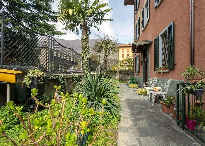 Sweet Honey By Halldis *